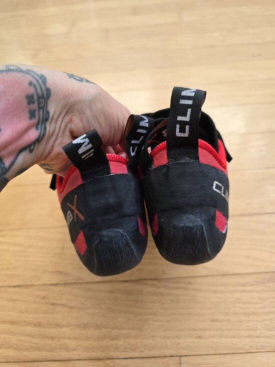 Climb X | Rave Strap red black sporty rock climbing shoes | MENS 7.5 main image 6